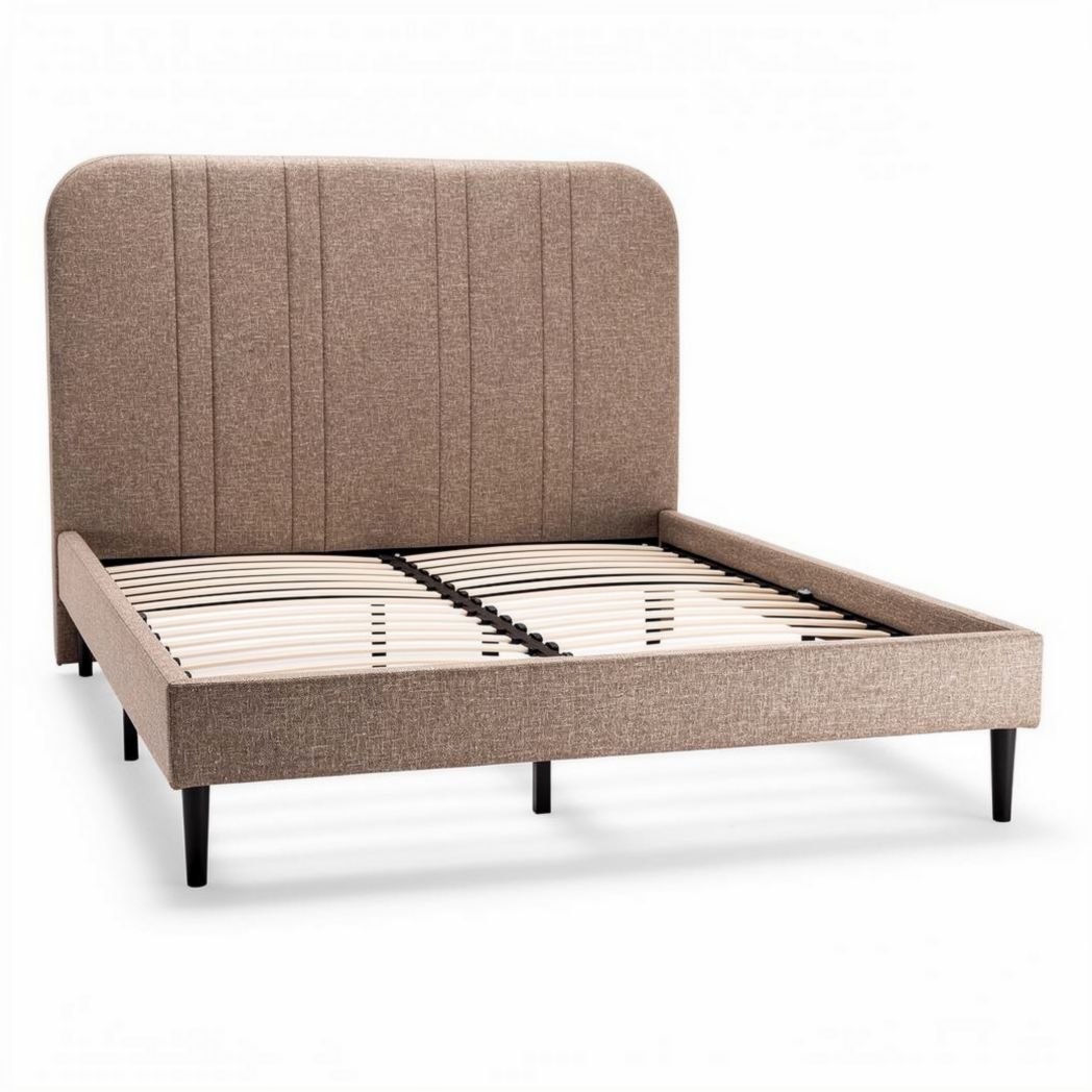 Tweepersoonsbed met gestoffeerd hoofdbord in bruin stof 200 x 150 x 100cm